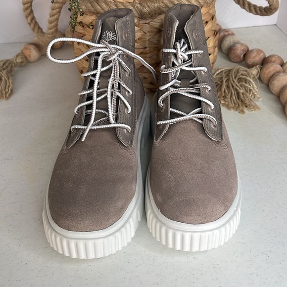 Timberland Greyfield A2JHB Womens Size 7.5 Platform Boots/ Color Taupe - Picture 4 of 10